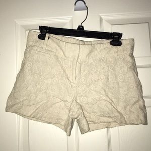 Loft women’s shorts in cream lace